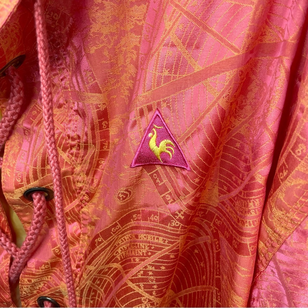 Le Coq Sportif Rare Celestial Compass Print Vibrant Orange and Pink Windbreaker - Picture 6 of 13